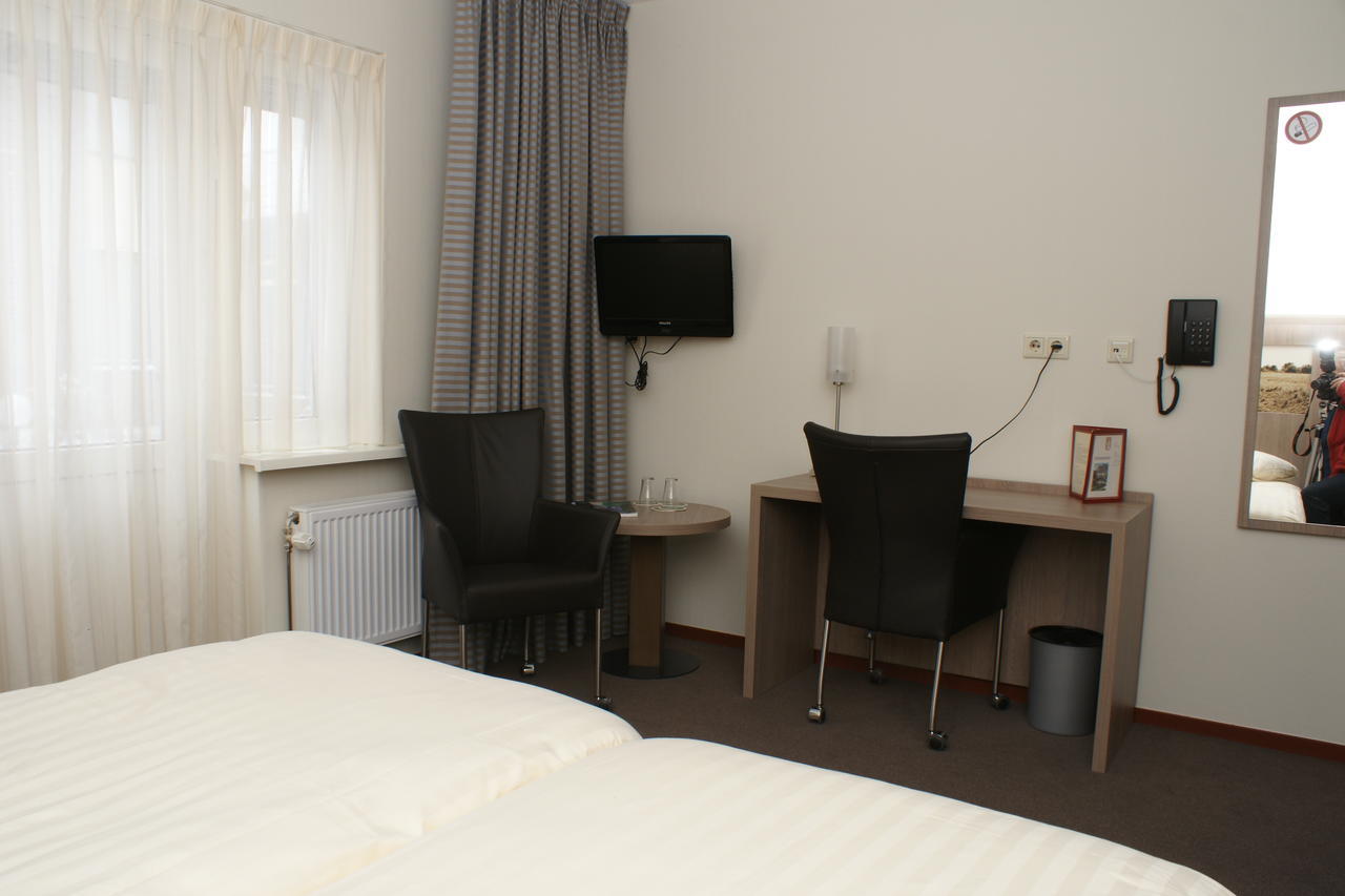 Hotel Ekamper Oosteinde Szoba fotó